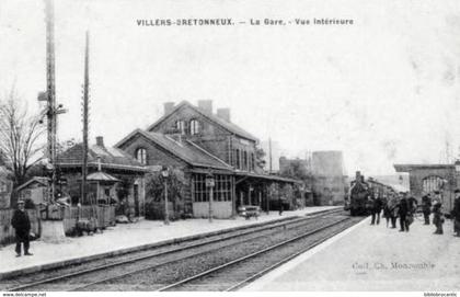 D80 - VILLERS-BRETONNEUX - LA GARE - VUE INTERIEURE ANIMEE