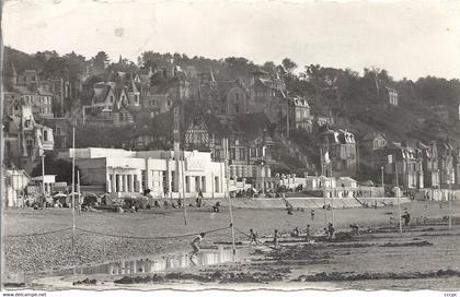 CPSM Villers-sur-Mer Le Casino et les Villes