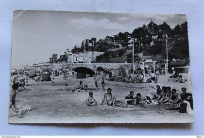 J176, Cpsm, Villerville, la plage et les villas, Calvados 14