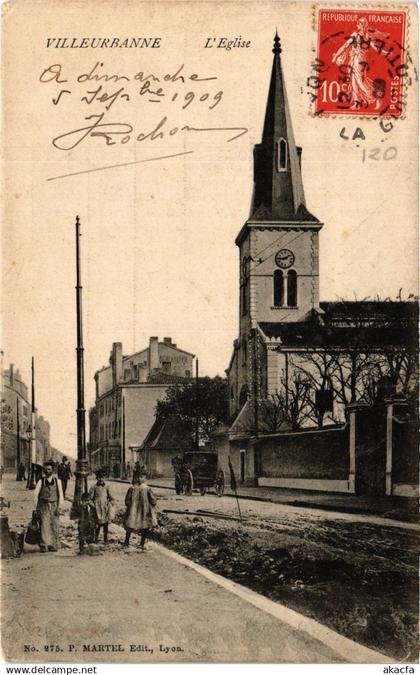 CPA VILLEURBANNE - Église (635797)