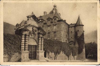 CPA Chateau de Vizille (Isere) L'Entree