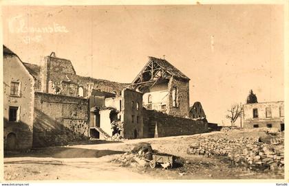 volmunster , moselle * carte photo * le village 1945 * bombardé bombardements ww2 guerre 39/45 war