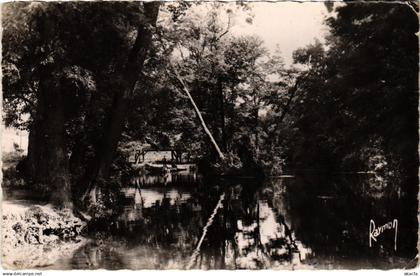 CPA YERRES Les Bords de l'Yerres (1354747)