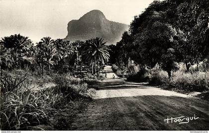 french guinea, KINDIA, Route de Goyah (1950s) Hoa-qui RPPC Postcard