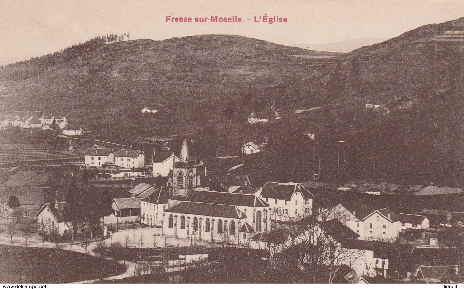 FRESSE SUR MOSELLE : (88) L'église