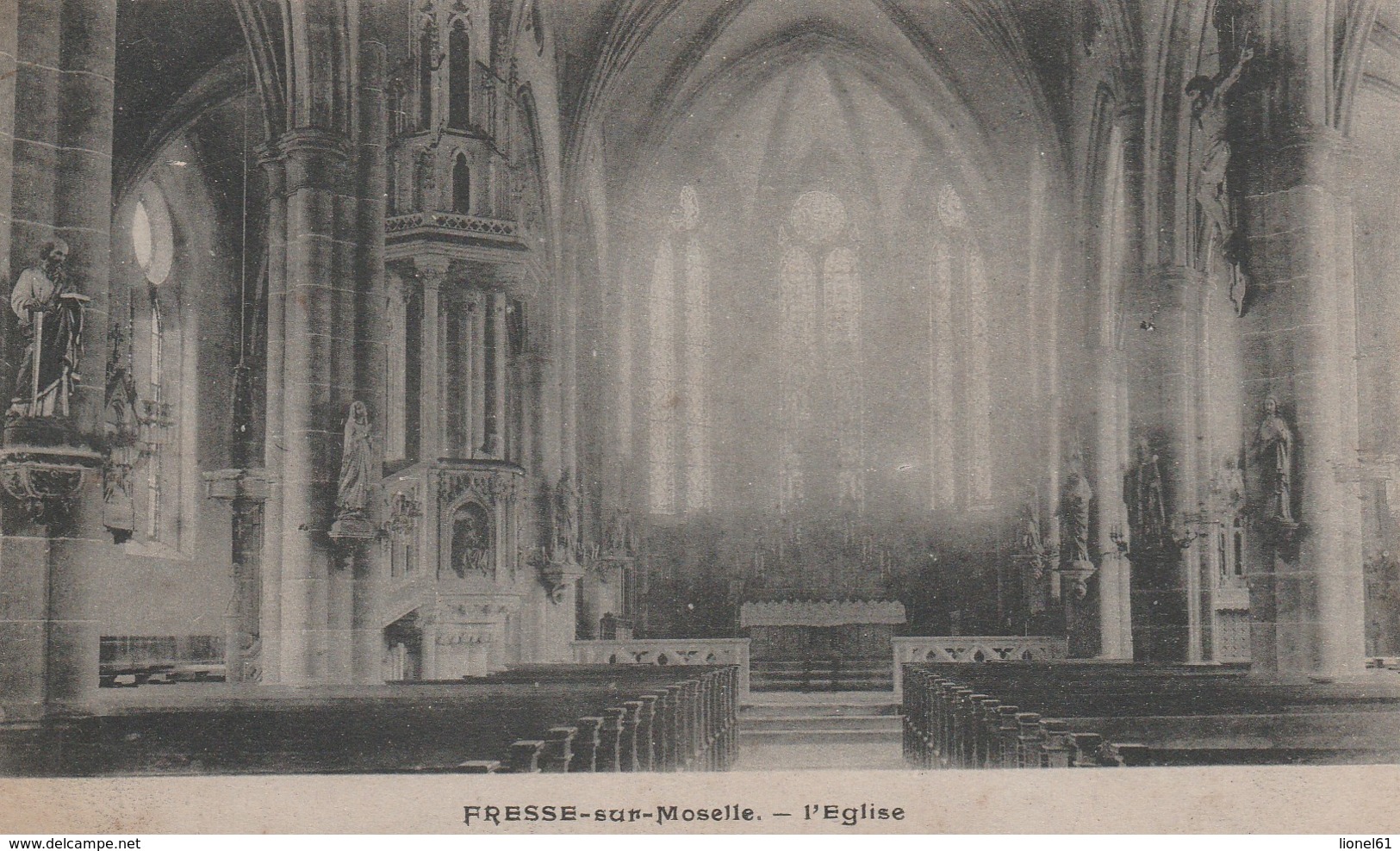 FRESSE SUR MOSELLE : (88) L'église