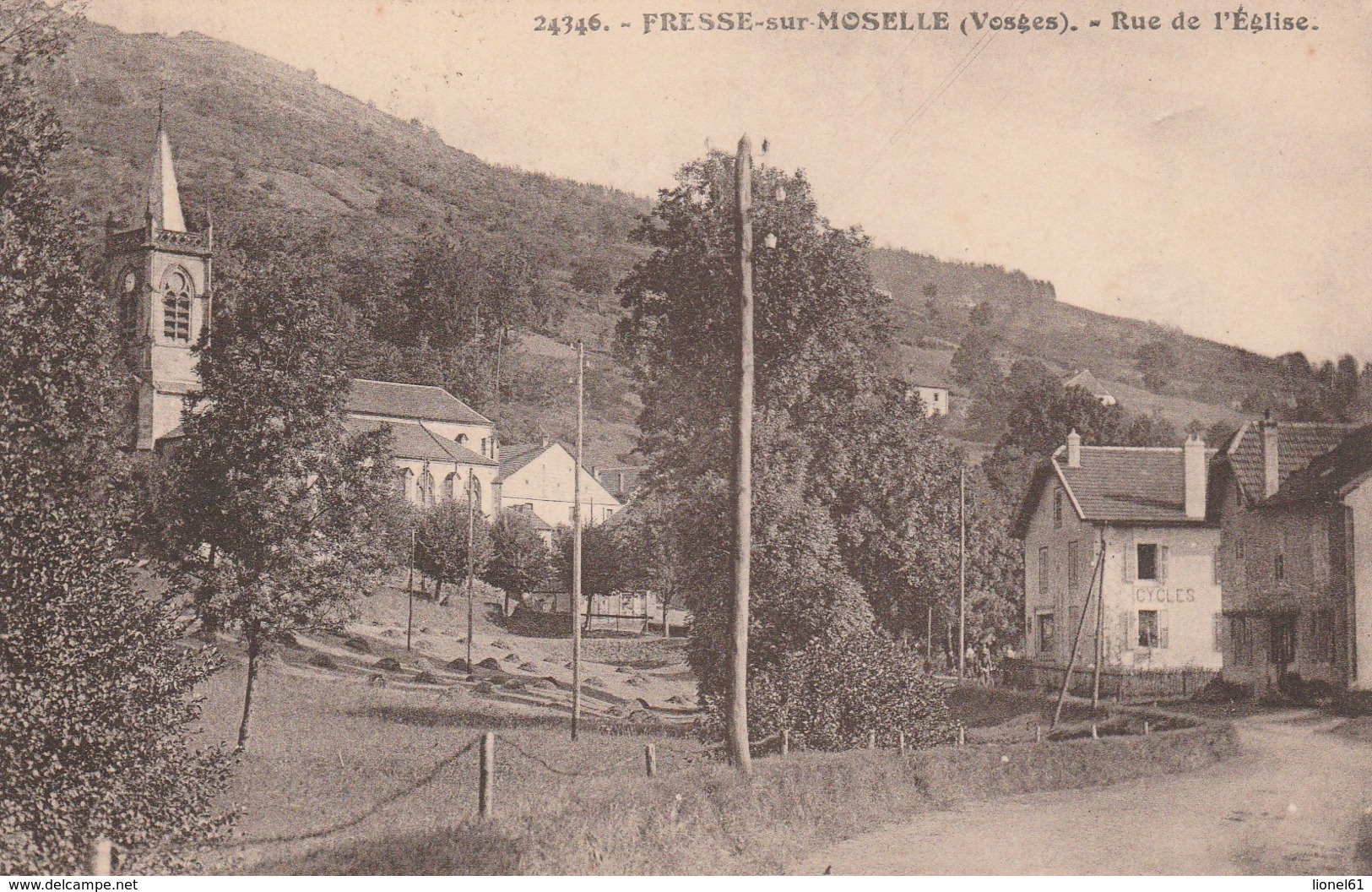 FRESSE SUR MOSELLE : (88) Rue de l'église