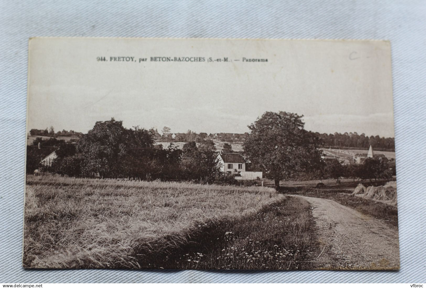 Fretoy par Beton Bazoches, panorama, Seine et Marne 77