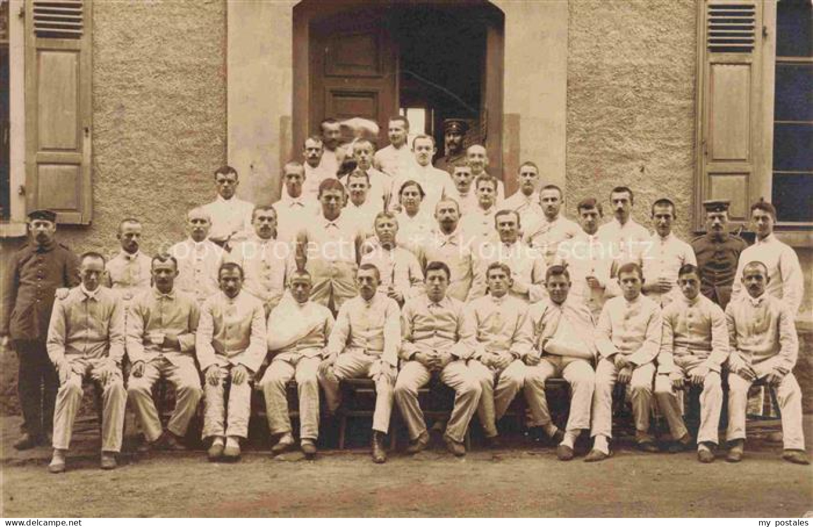 Friedberg  Hessen Reserve Lazarett Friedberg Gruppenaufnahme