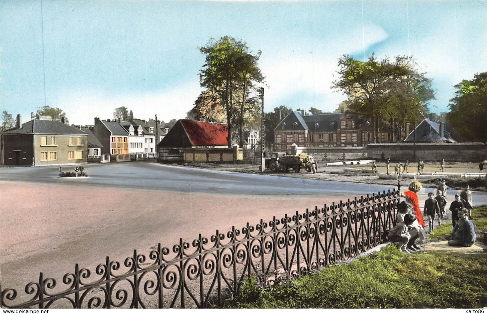 friville escarbotin * rue et la place de friville