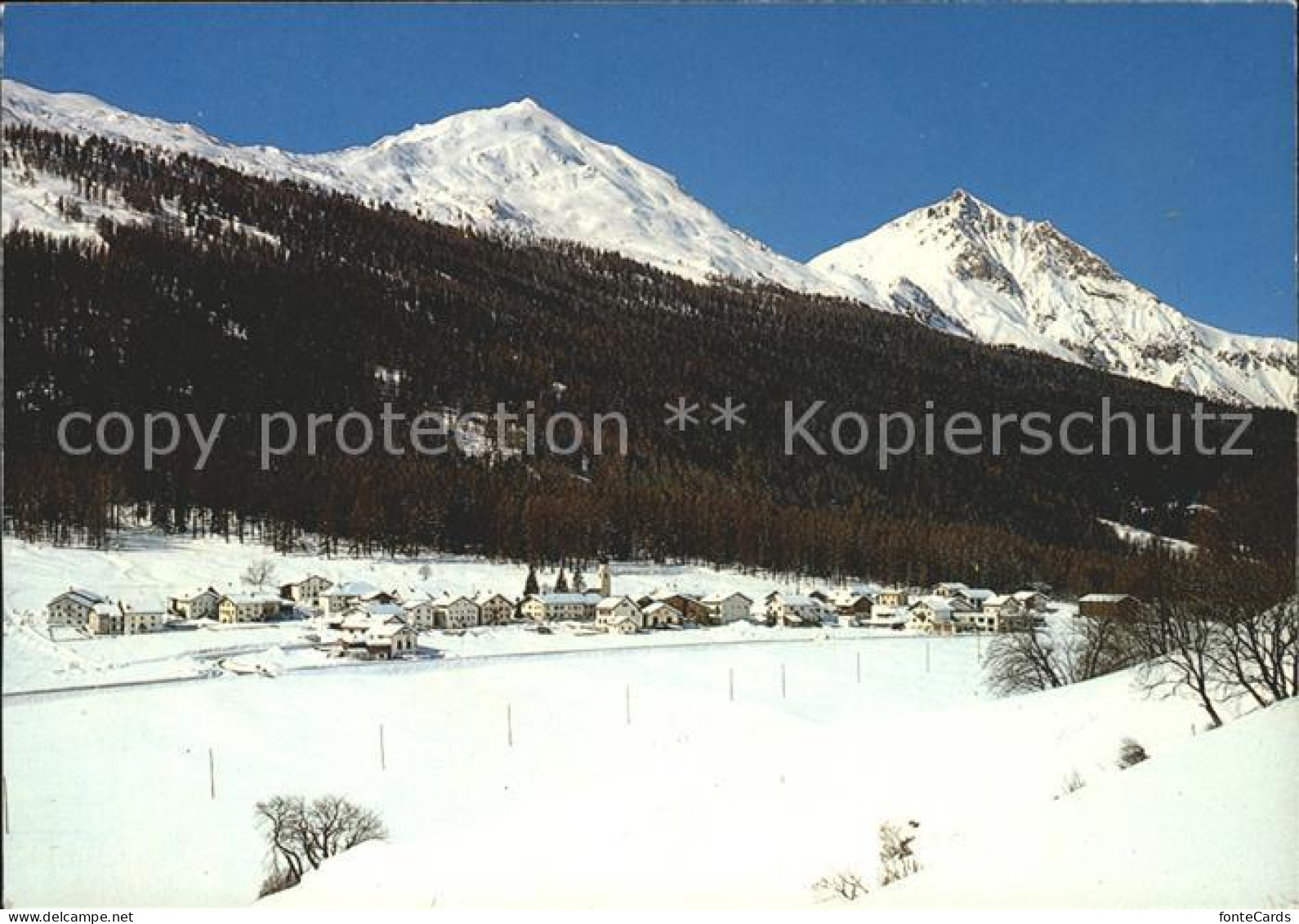 Fuldera mit Piz d Oro und Piz d'Aint