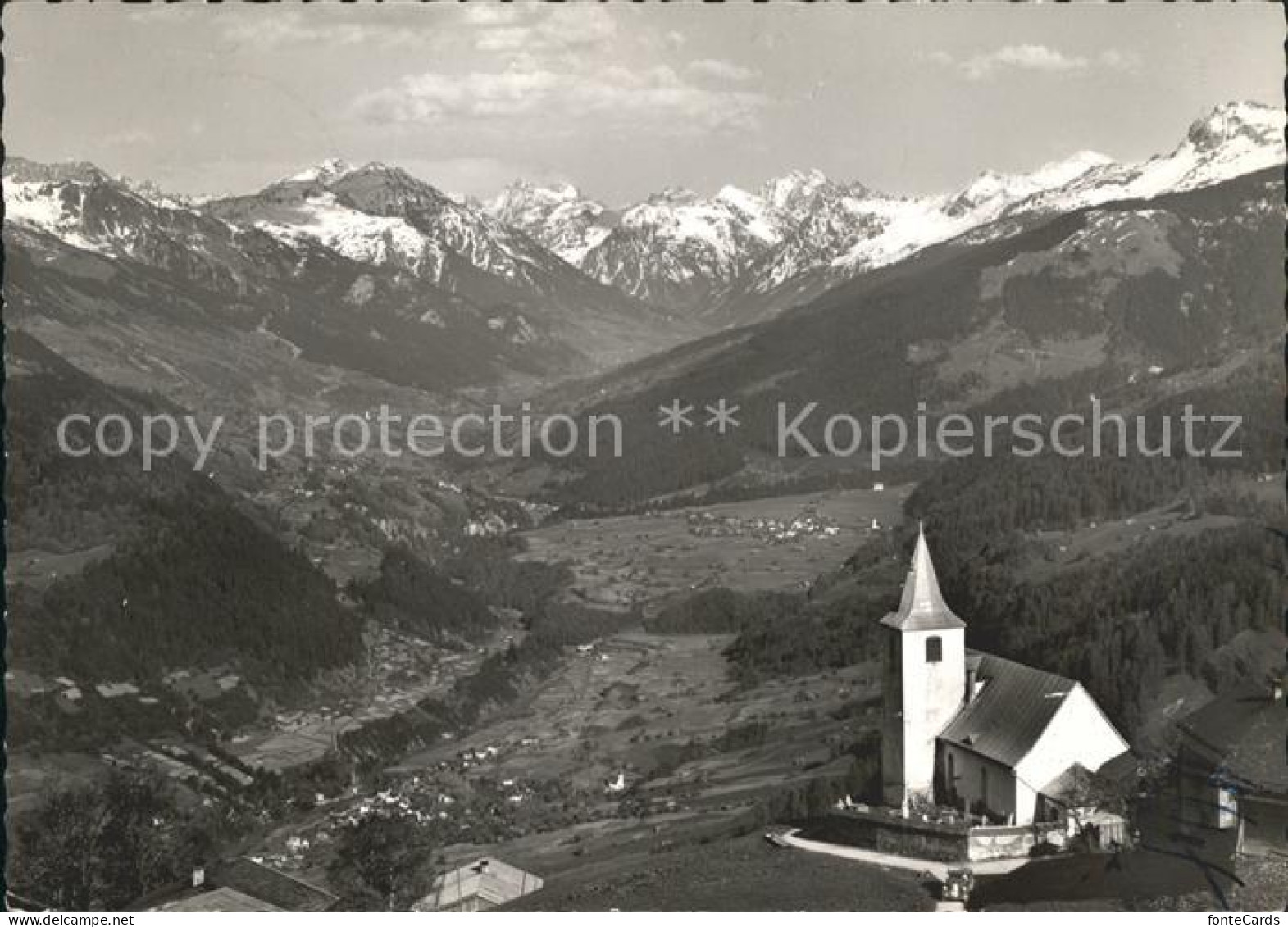 Furna Kirche Praetigau und Silvrettagruppe