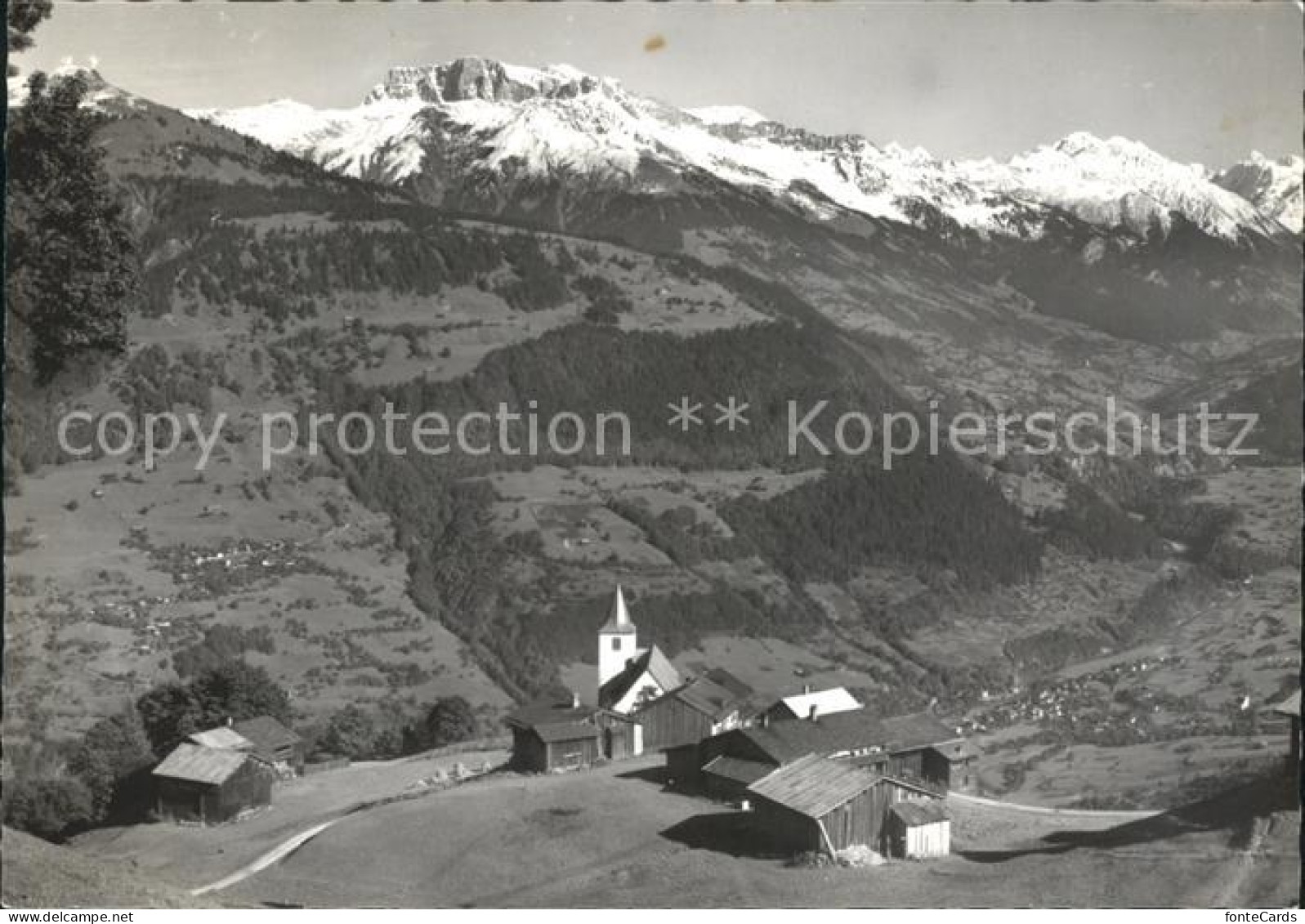 Furna mit Raetschenflueh und Praettigau