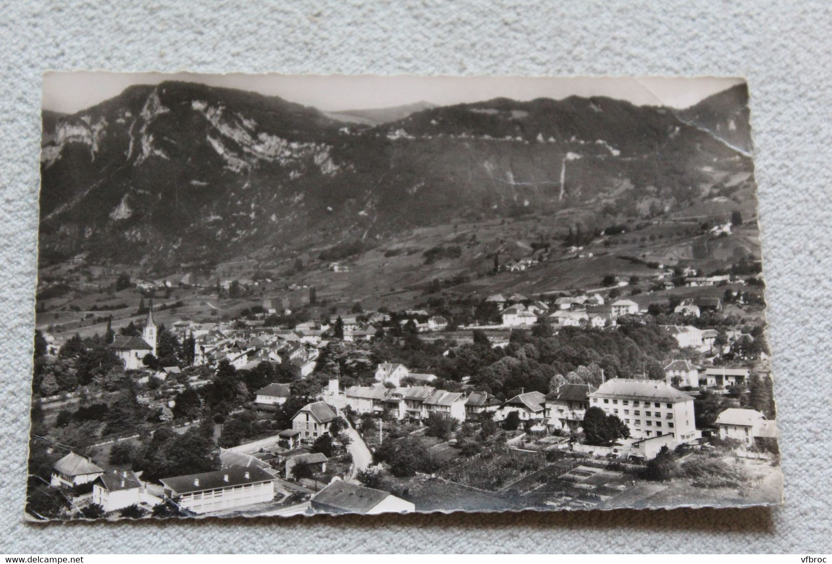 G234, Cpsm, Saint Pierre d'Albigny, vue générale et col de Frene, Savoie 73