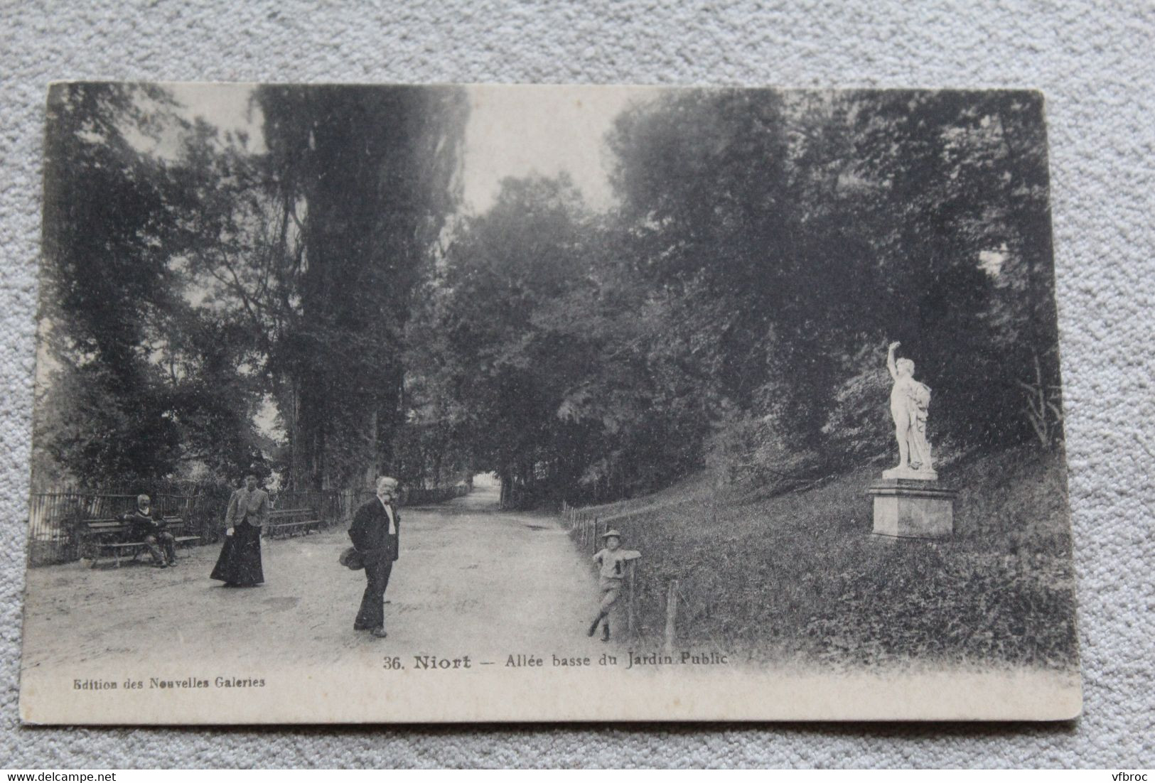 G302, Niort, allée basse du jardin public, Deux Sèvres 79