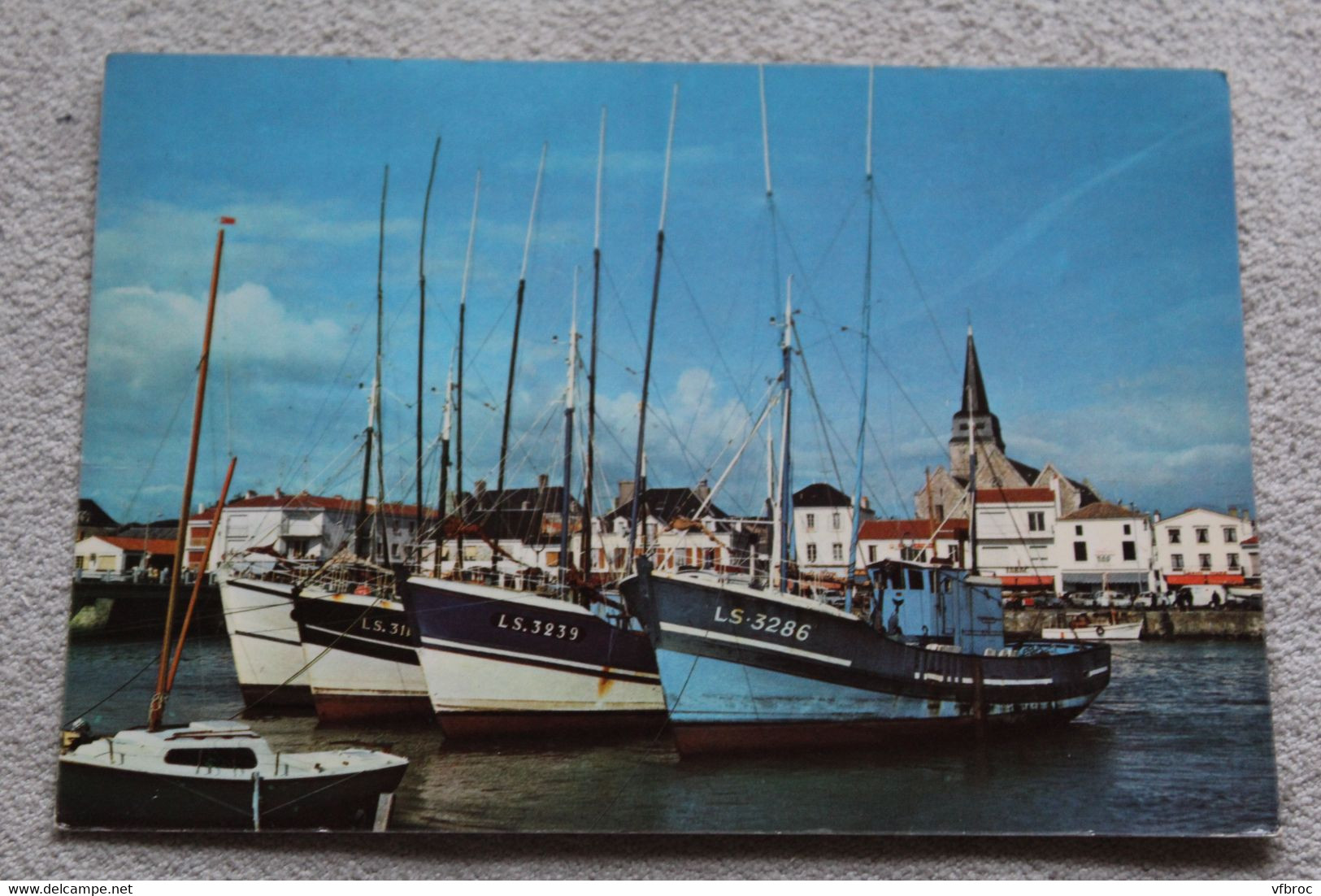 G344, Cpm 1975, Saint Gilles Croix de Vie, thoniers au repos, Vendée 85