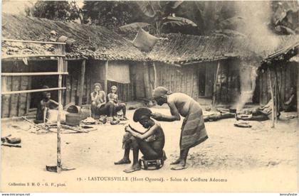 Lastoursville - Salon de Coiffure Adouma