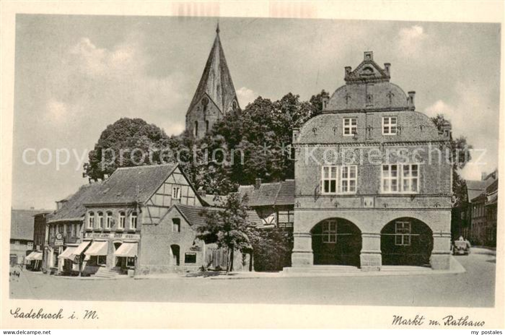 Gadebusch Markt mit Rathaus