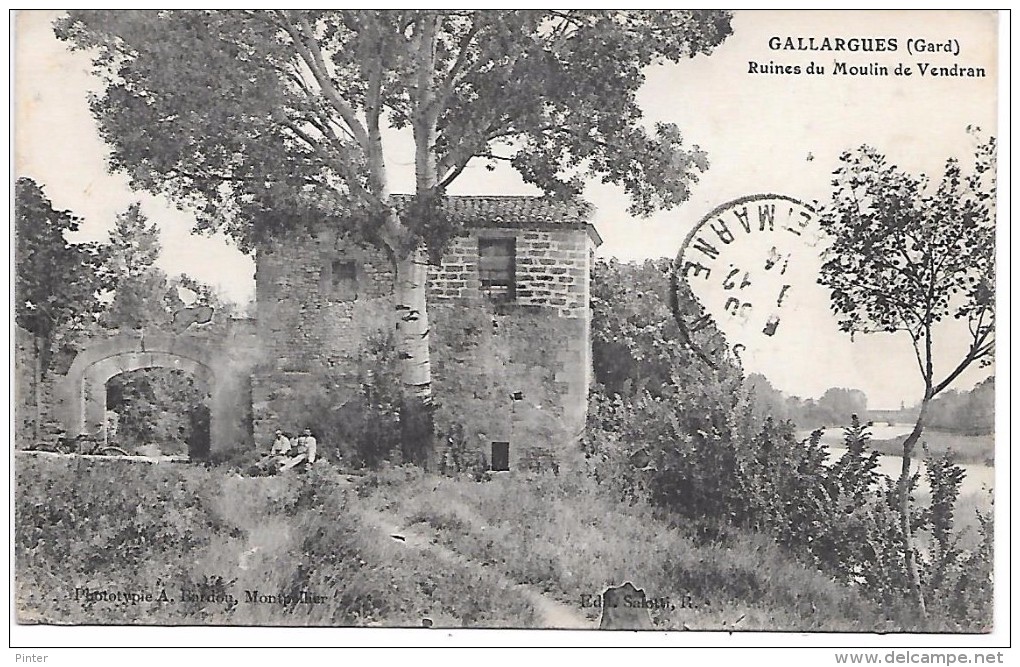 GALLARGUES - Ruines du Moulin de Vendran