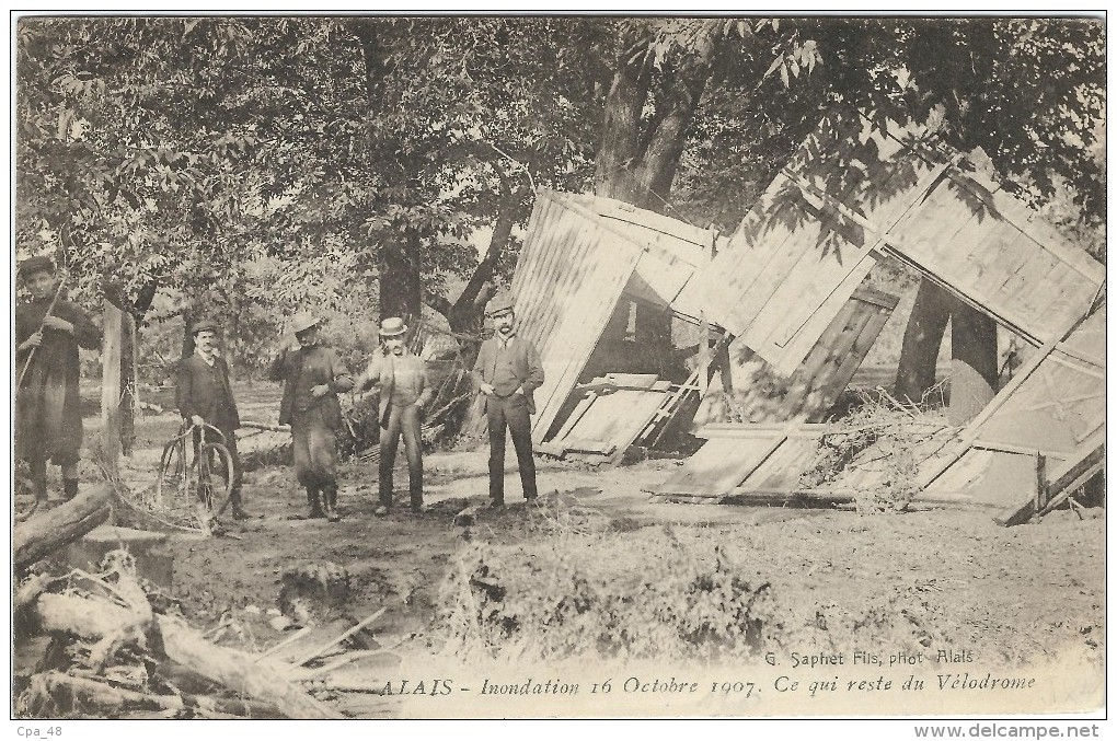 Gard : Alès, Les Inondations d´Octobre 1907, Ce qui Reste du Vélodrome