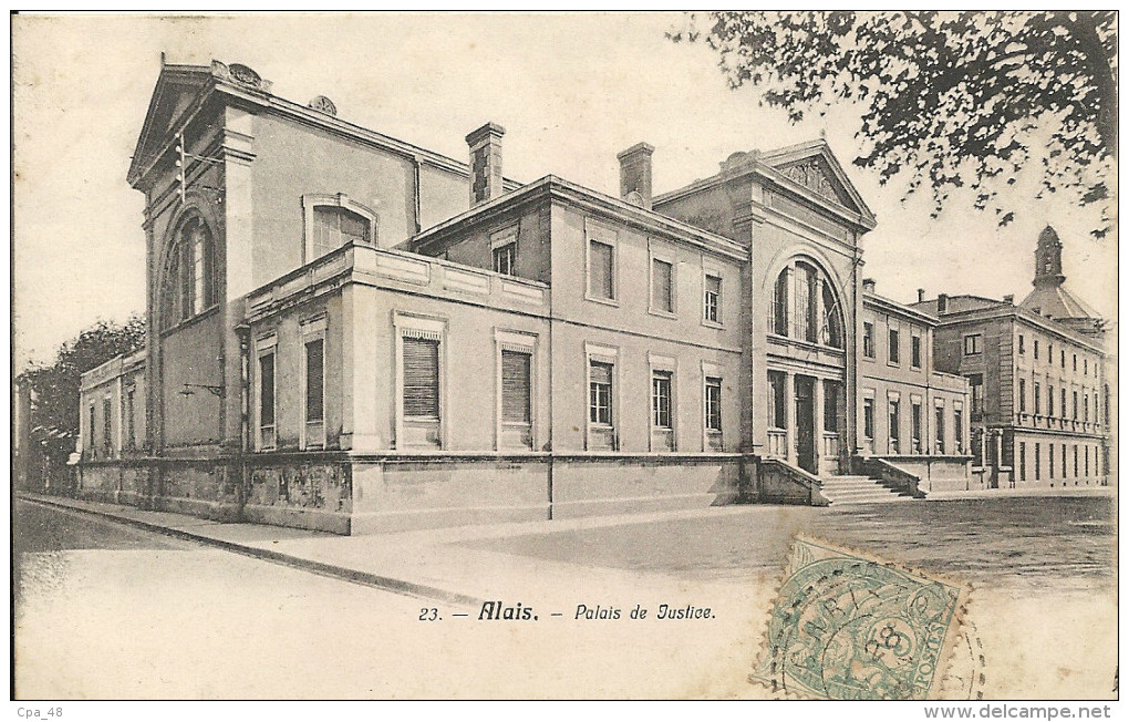 Gard : Ales , Palais de Justice