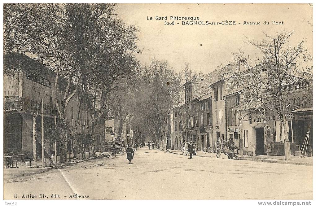 Gard- Bagnols-sur-Cèze -Avenue du Pont.