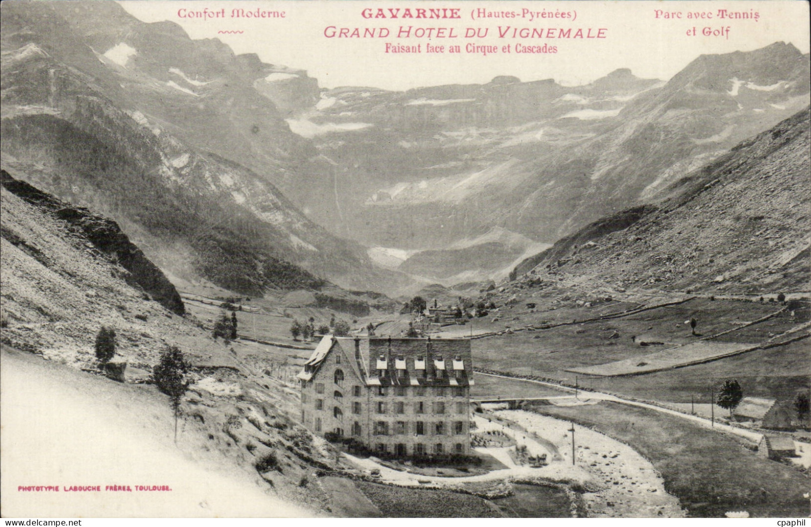 Gavarnie CPA Grand hotel du Vignemale