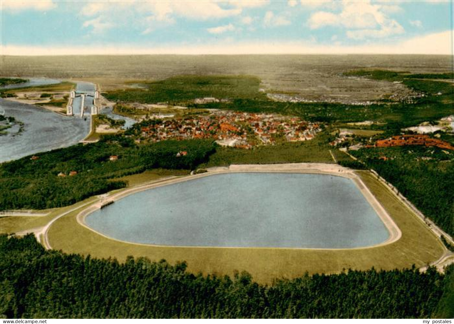 Geesthacht Elbe Schleswig-Holstein Speicherbecken Elbe Luftaufnahme Schleuse Wal