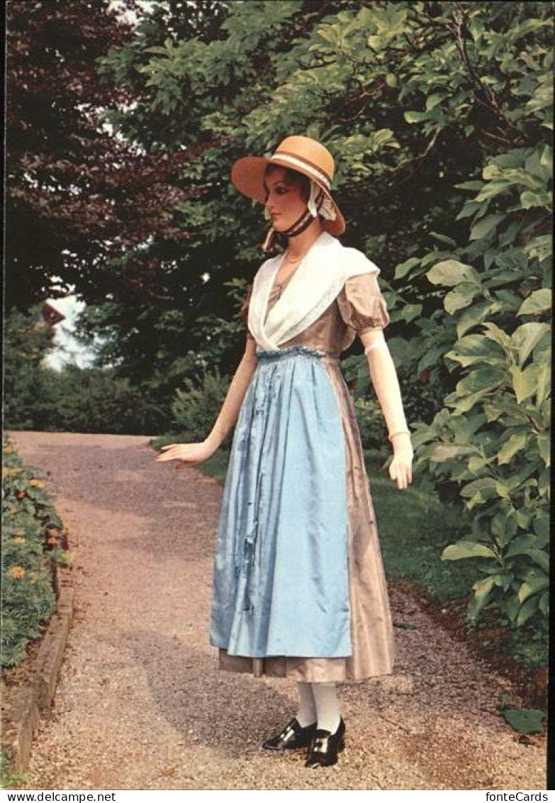 Geneve GE Frauentracht