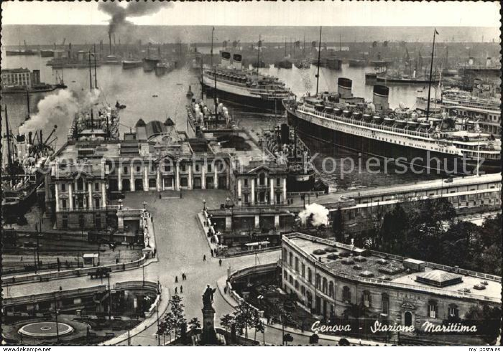 Genova Genua Liguria Faehrhafen