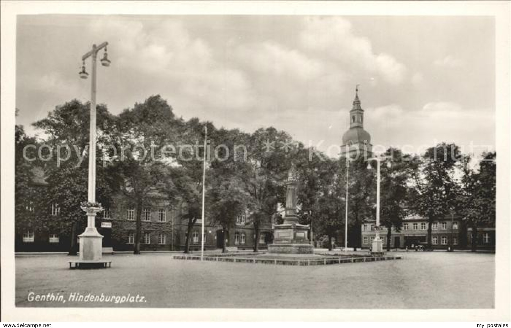 Genthin Hindenburgplatz