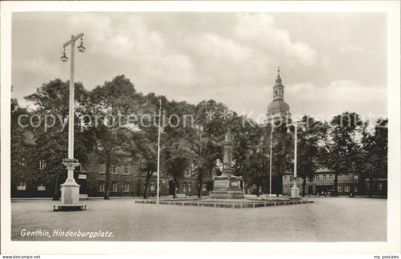 Genthin Hindenburgplatz