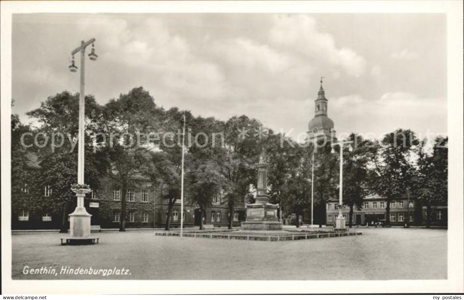 Genthin Hindenburgplatz