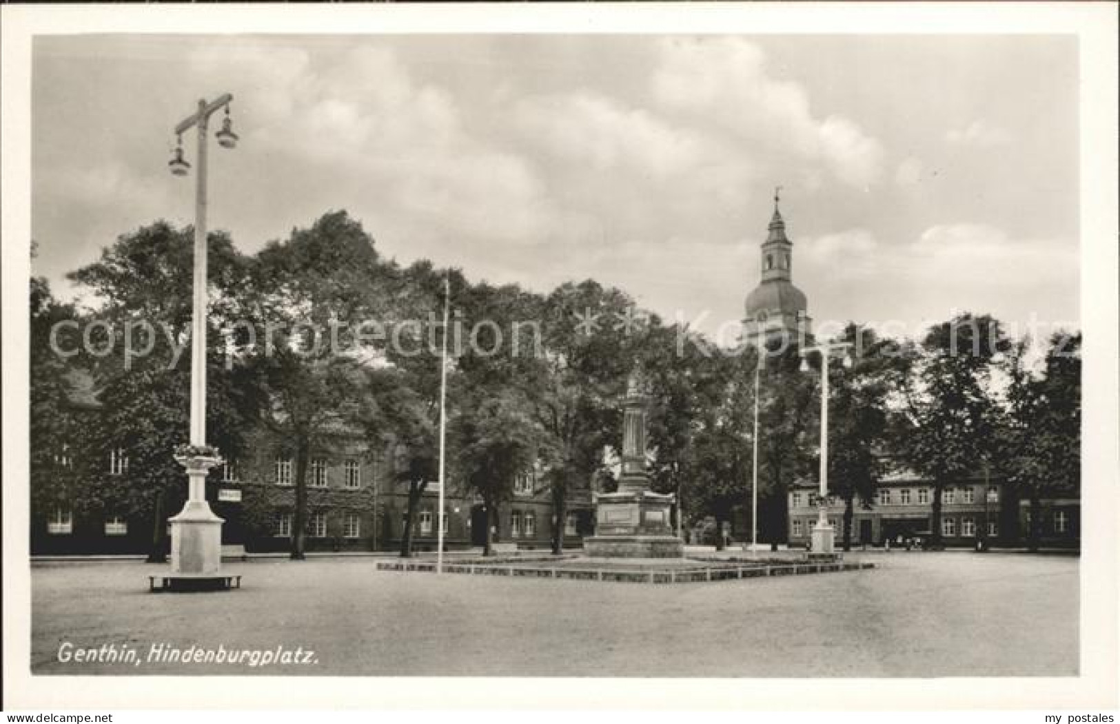 Genthin Hindenburgplatz