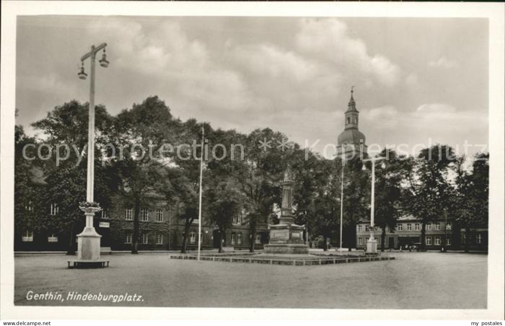 Genthin Hindenburgplatz