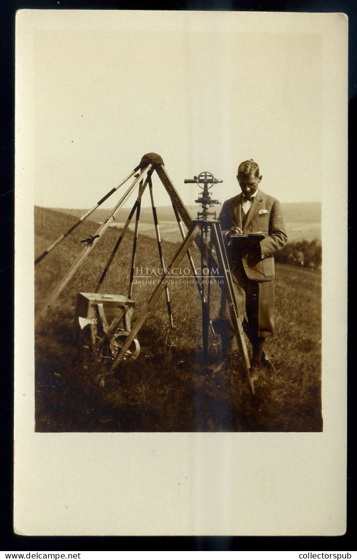 GEODÉTA fotós képeslap, 1930. ca.