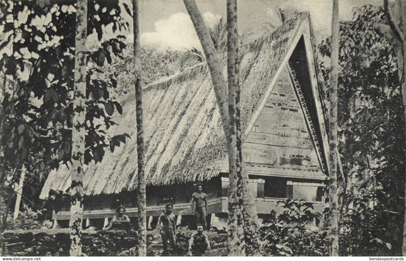 German Caroline Islands, Palau Angaur, Natives with House (1910s) Micronesia (3)