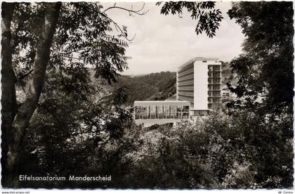 54531 W5562 Manderscheid um 1964 - Manderscheid, -Eifelsanatorium-, geza... - 20037296
