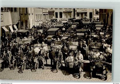 73033 W7320 Göppingen Privatfoto AK Auto- und Motorrad-Korso Ort handsch... - 13629315