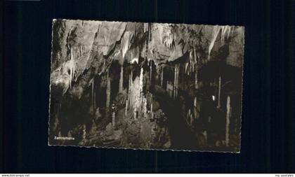 Attendorn Tropfsteinhoehle Zentralhalle