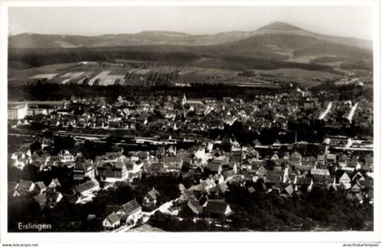 CPA Eislingen an der Fils Württemberg, Luftaufnahme von viele Häuser, Landschaft im Hintergrund