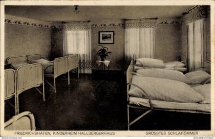 CPA Friedrichshafen am Bodensee, Schlafzimmer mit Betten, Vorhänge, Pflanze, Wandbild