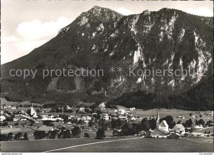 Niederachen mit Staufen Chiemgauer Alpen