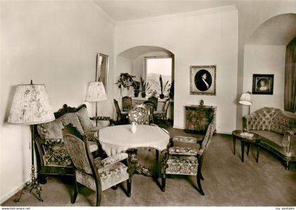 Schoenberg Bensheim Schloss Schoenberg Aufenthaltsraum