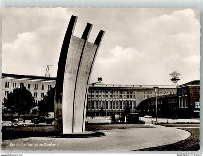 39516457 - Tempelhof