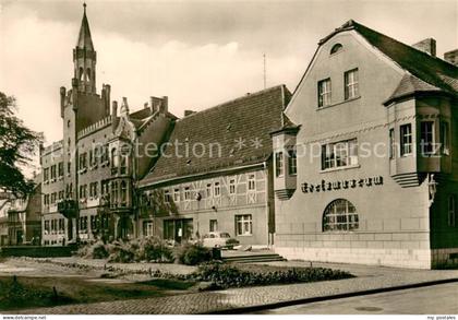 Bitterfeld Sachsen-Anhalt Rathaus und Kreismuseum