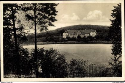 CPA Premnitz im Havelland, Partie am See, Villa, Bäume