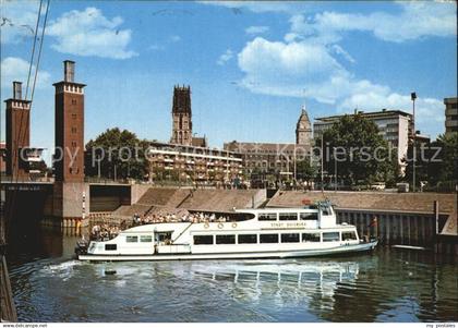 Duisburg Ruhr Schwanenbruecke Hafenrundfahrt mit MS Stadt Duisburg