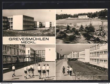 AK Grevesmühlen / Meckl., Polytechnische Oberschule, Sportplatz, Neubauten am Wilhelm Pieck Ring