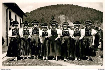 Gutach Breisgau Frauen in Tracht